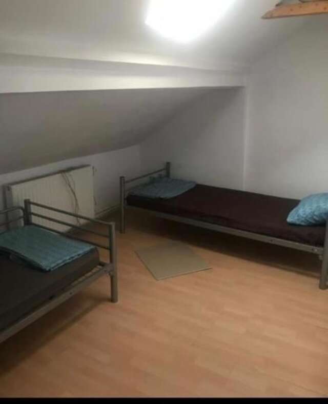 Хостелы Casa Daddy Бухарест-6